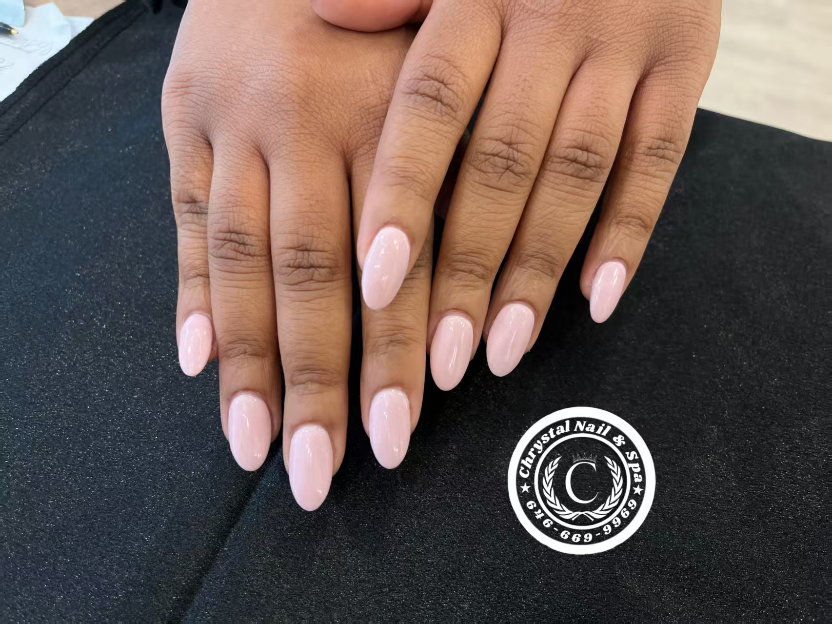 Chrystal  Nail & Spa gallery