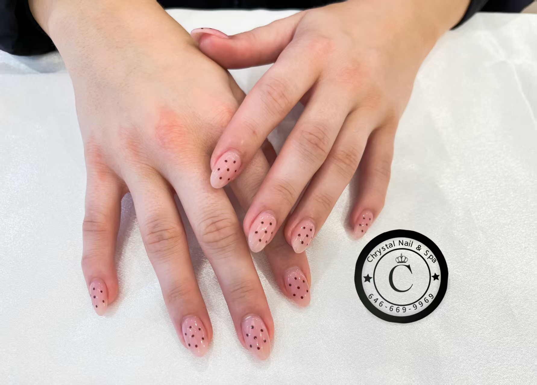 Chrystal  Nail & Spa gallery