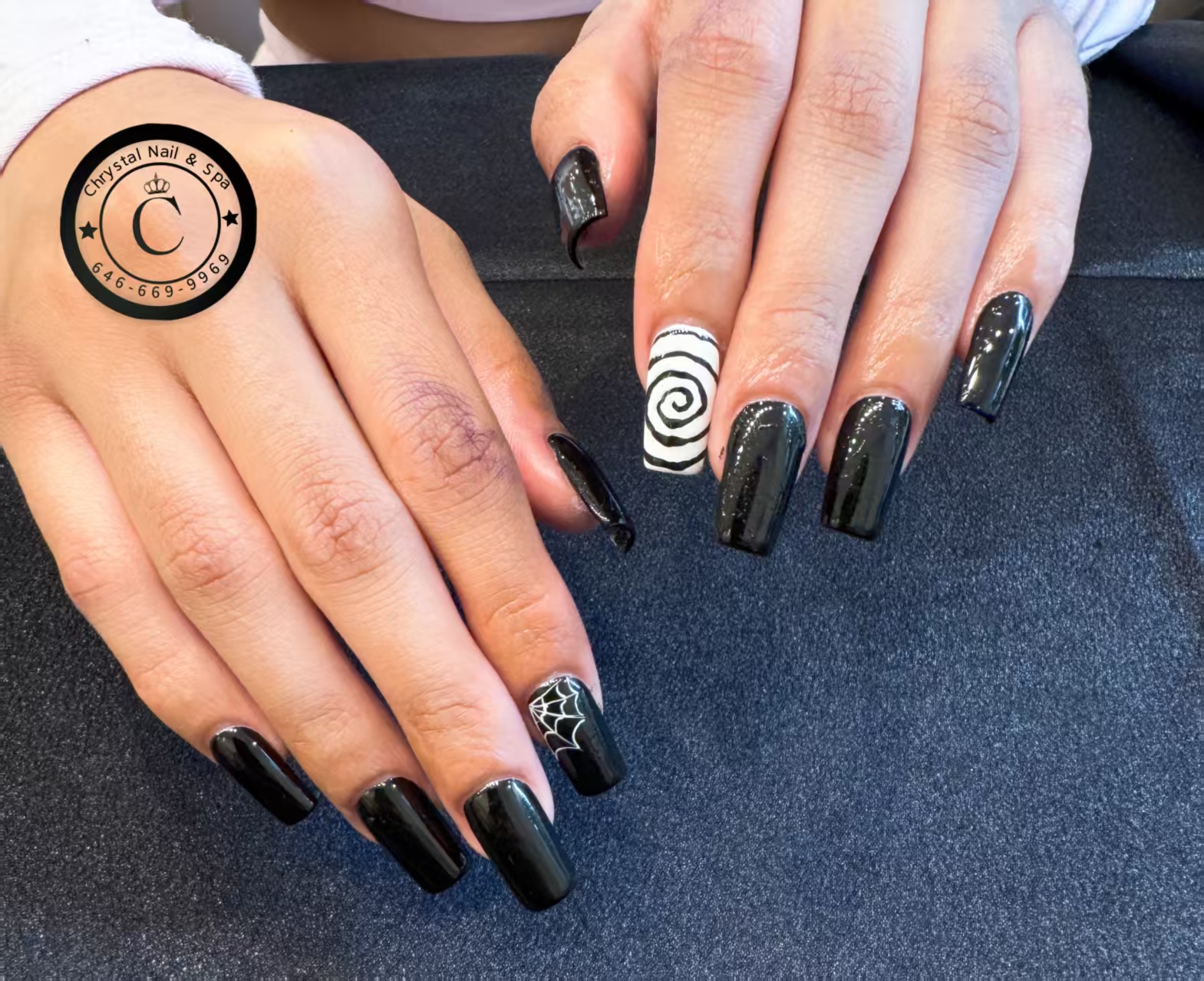 Chrystal  Nail & Spa gallery