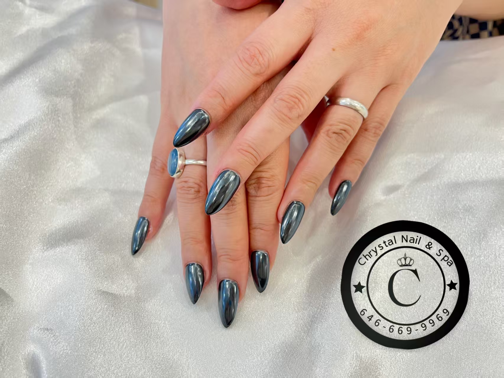 Chrystal  Nail & Spa gallery